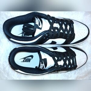 Women's Nike Dunk low Panda